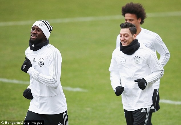 
Đức có đầy đủ đội hình mạnh nhất cho trận đấu với Tây Ban Nha
