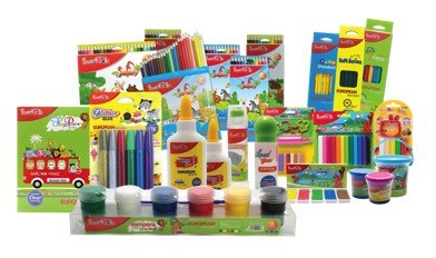 Ba điểm mới đáng chú ý tại Ngày hội Nét vẽ xanh 2018 - 3
Một số sản phẩm văn phòng phẩm SMARTKIDS