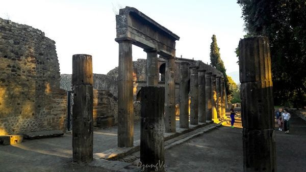 "Một nửa nước Ý" - Pompeii, thành phố hoa lệ một thủa - 6 "Một nửa nước Ý" - Pompeii, thành phố hoa lệ một thủa - 6