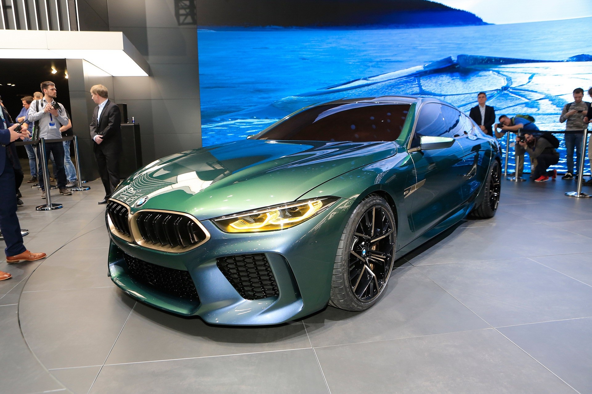 Бмв м 8. BMW m8 Gran Coupe. БМВ м8 2018. BMW m8 Gran Coupe 2018. BMW m8 GTR.