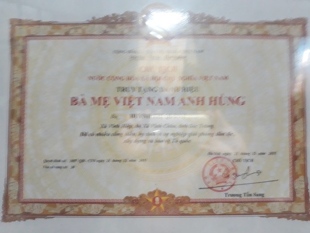 Sóc Trăng: Gia đình 6 liệt sĩ kêu cứu khi bị tòa tuyên mất đất! - 5 Sóc Trăng: Gia đình 6 liệt sĩ kêu cứu khi bị tòa tuyên mất đất! - 5