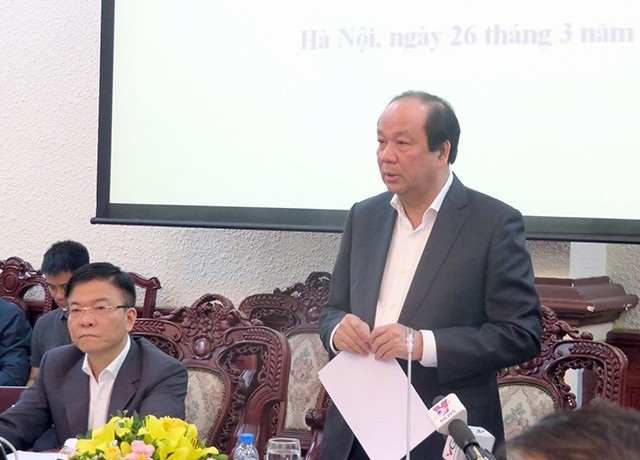 “Cắt giảm điều kiện kinh doanh không có nghĩa là mở toang cánh cửa” - 1 Bộ trưởng, Chủ nhiệm Văn phòng Chính phủ Mai Tiến Dũng phát biểu tại buổi làm việc với Bộ Tư pháp