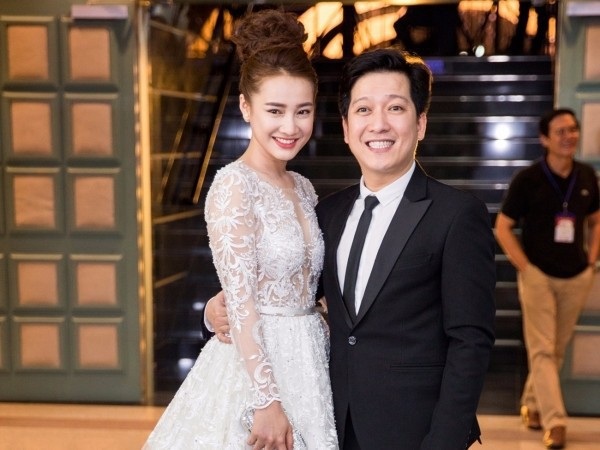Nhã Phương đã vượt qua những scandal của Trường Giang như thế nào? - 1 Trường Giang và Nhã Phương công khai yêu nhau nhưng tất cả scandal tình ái đều xuất phát từ Trường Giang và người thứ 3