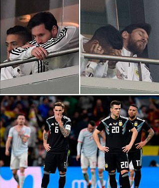 Thất vọng cùng cực vì đồng đội, Messi bỏ về sớm - 1 Messi thất vọng khi chứng kiến màn trình diễn thảm hại của đồng đội
