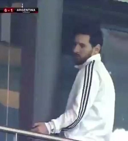 Thất vọng cùng cực vì đồng đội, Messi bỏ về sớm - 2 Cầu thủ này chủ động ra về sớm...