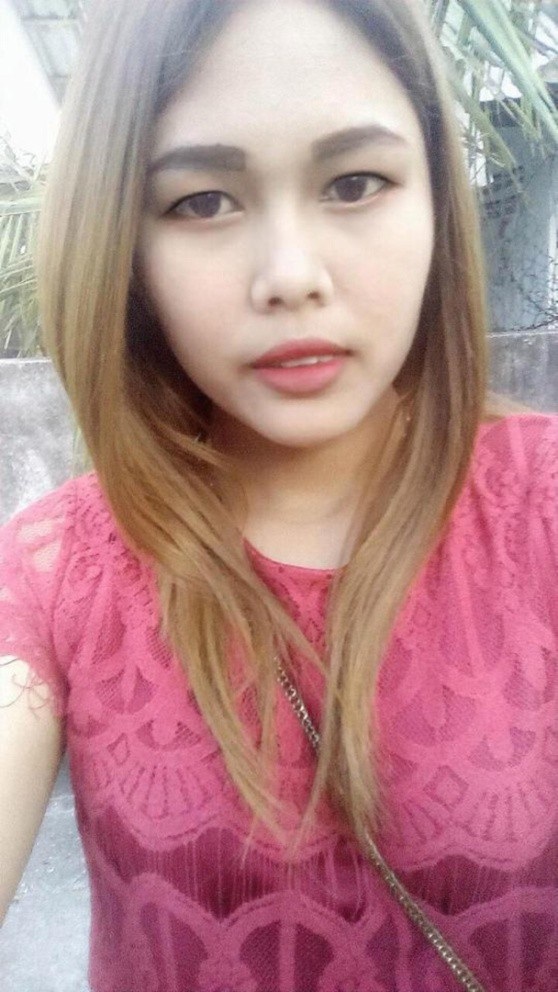 Nhan sắc gây cười của cô gái xăm lông mày hỏng - 2 Khuôn mặt ưa nhìn của Kanyrat trước khi xăm lông mày