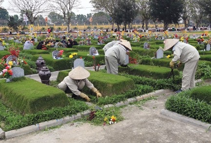 “Đút túi” gần 300 triệu đồng mỗi ngày nhờ phục vụ người cõi âm - 1 Nghĩa trang Ninh Hải (Hải Phòng) do CPH chăm sóc