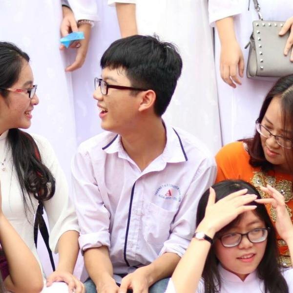 Nam sinh Lê Bá Ninh, học sinh lớp 12 chuyên Anh, Trường THPT chuyên Lam Sơn