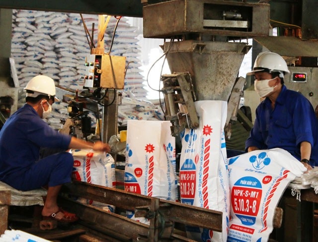 Phân bón Lâm Thao - Sức sống phong trào “Lao động giỏi, lao động sáng tạo” - 2 Phân bón Lâm Thao - Sức sống phong trào “Lao động giỏi, lao động sáng tạo” - 2