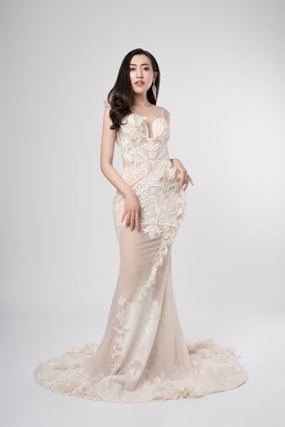 Cô chia sẻ mình tham gia cuộc thi với mong muốn góp tiếng nói cùng mọi người trong việc bảo vệ môi trường, đem nét đẹp của dân tộc giới thiệu với bạn bè thế giới.