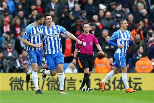 Brighton 2-1 Arsenal: Wenger vẫn chìm trong ác mộng - 5
Các cầu thủ