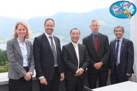 Gặp mặt đầu xuân với trường IMI, Thuỵ Sỹ - 1
Giám đốc tuyển sinh đến từ IMI Thuỵ Sỹ tại Công ty tư vấn du học Cầu Xanh – văn phòng tuyển sinh trực tiếp của trường IMI tại Việt Nam