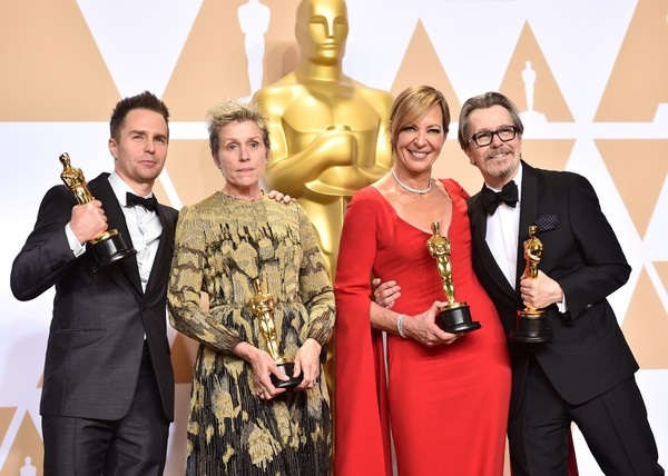 Dàn sao giành giải Oscar rạng rỡ khoe tượng vàng - 6
Oscar là giải thưởng trong mơ của những người làm việc trong ngành điện ảnh