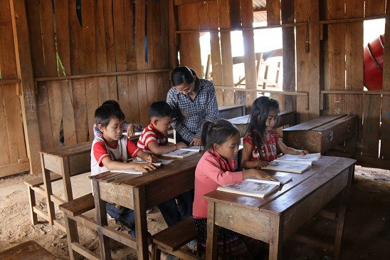 Đắk Nông: Tiếp tục cấp phát gần 470 tấn gạo cho học sinh thuộc diện khó khăn - 1 Đắk Nông cấp phát hơn 1000 tấn gạo cho học sinh vùng khó khăn trong năm học 2017-2018