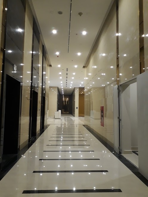 Chủ đầu tư Dự án Discovery Complex tại 302 phố Cầu Giấy cam kết đảm bảo quyền lợi cho khách hàng - 3 Khu hành lang tại tháp căn hộ.