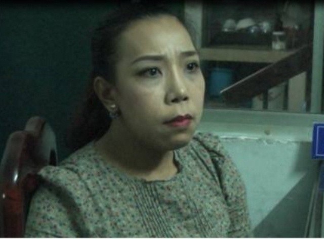 Nữ nhà báo lừa đảo 280 triệu đồng, hợp thức hóa thành "mua bán cây cảnh" - 1 Phạm Lê Hoàng Uyển lúc bị bắt