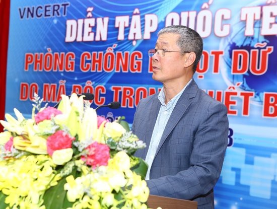 Hơn 1.500 sự cố tấn công mạng vào Việt Nam trong 2 tháng đầu năm - 1 Thứ trưởng Bộ TT&TT Nguyễn Thành Hưng phát biểu tại buổi diễn tập.