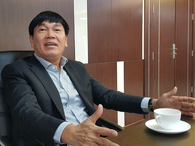 Ông chủ Hòa Phát: Là đại gia hay không, tôi vẫn phải sống với cái danh ấy - 1 Ông Trần Đình Long vừa gia nhập danh sách tỷ phú thế giới năm 2018 của Forbes với khối tài sản 1,3 tỷ USD. (Ảnh: Mạnh Quân)