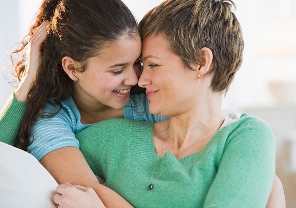 Chị tin, con gái đã đủ trưởng thành để nhận ra những giá trị tốt đẹp trong đời. Ảnh minh họa