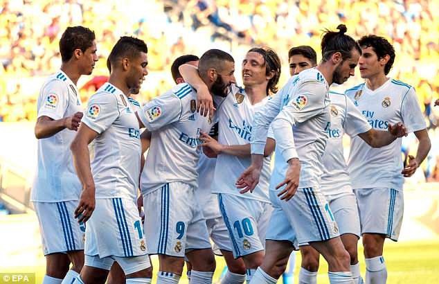 Bale lập cú đúp, Real Madrid giành chiến thắng “3 sao” - 4
Real Madrid hiện tại chỉ còn kém đội nhì bảng Atletico 1 điểm