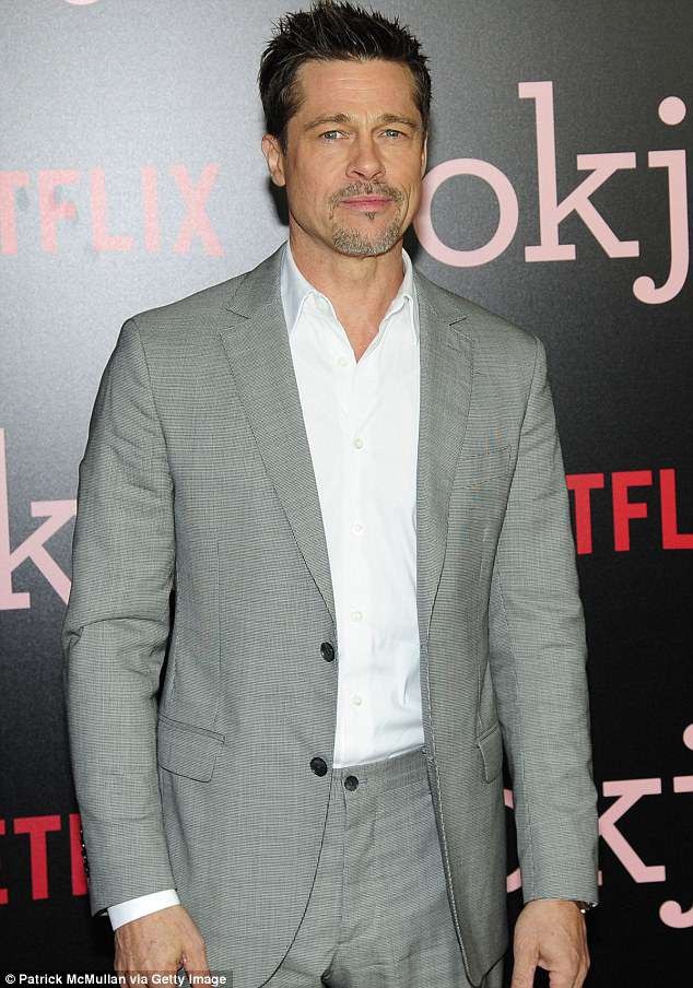 Brad Pitt hò hẹn với giáo sư người Isarel được 6 tháng - 3 Brad Pitt hò hẹn với giáo sư người Isarel được 6 tháng - 3