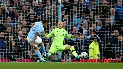 Man City 1-2 Liverpool: Guardiola chỉ còn biết câm lặng - 10
Jesus mở tỉ số ngay phút thứ 2