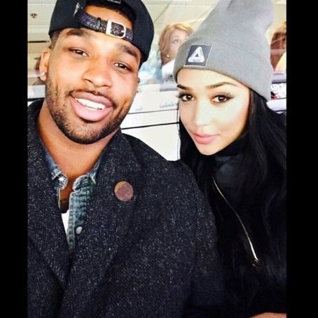 
Cặp đôi đã có những ngày tháng hạnh phúc ngắn ngủi bên nhau và sau đó Jordan mang bầu
