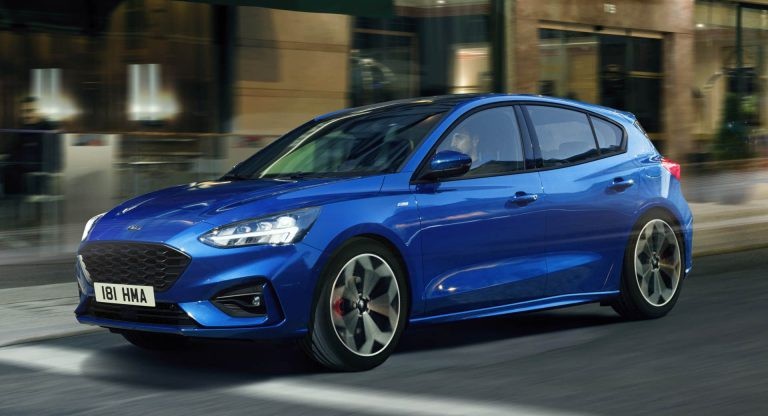 So sánh Ford Focus thế hệ cũ và mới - 5