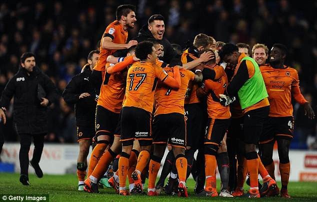 Xác định CLB đầu tiên lên hạng tại Premier League - 1 Wolves chính thức trở lại Premier League sau nhiều năm vắng bóng