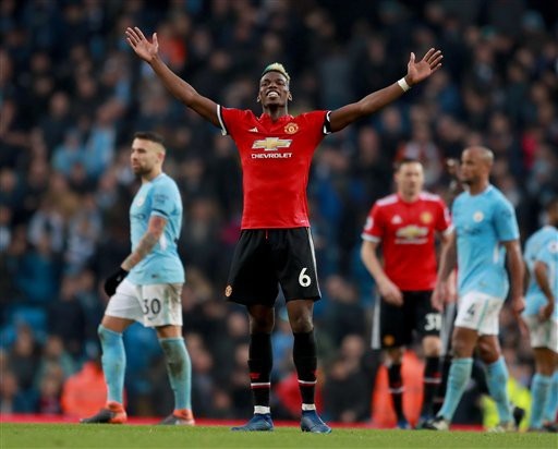 MU sẽ tiếp tục ngăn không để Man City vô địch sớm? - 2
Pogba (giữa) đã tỏa sáng trong hiệp hai ở trận derby Manchester vào tuần trước