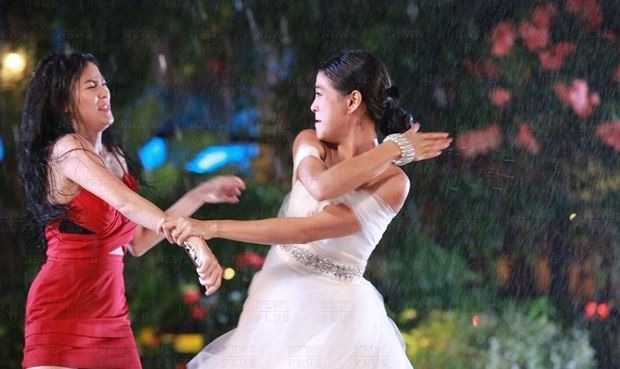 “Tốc váy” đánh ghen giúp mẹ chồng và cái kết đắng - 1 Tôi không biết phải làm thế nào khi nhận ra tình địch của mẹ chồng tôi lại chính là chị họ (ảnh minh họa: IT)