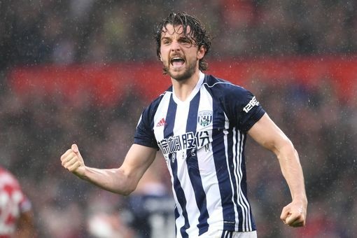 Man Utd 0-1 West Brom: "Quỷ đỏ" giúp Man City vô địch sớm - 2
Rodriquez ăn mừng sau khi ghi bàn vào lưới MU