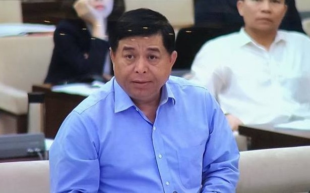 “Thắt” ưu đãi làm mất tính vượt trội, cạnh tranh của đặc khu - 2 Bộ trưởng KH-ĐT Nguyễn Chí Dũng: Với quy định của dự thảo luật thì ngân sách chỉ bỏ ra làm vốn mồi để thu hút đầu tư.