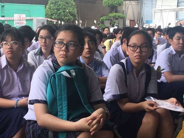 Bỏ cộng điểm khuyến khích vào lớp 10: “Người lớn chơi không đẹp!” - 2 Việc bỏ điểm khuyến khích được cho là thực hiện quá gấp gáp