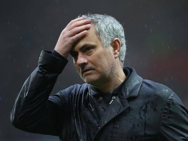 Mourinho loại hàng loạt cầu thủ sau trận thua sốc West Brom - 1 HLV Mourinho sẽ gạch tên vài trụ cột của MU trong trận đấu với Bournemouth
