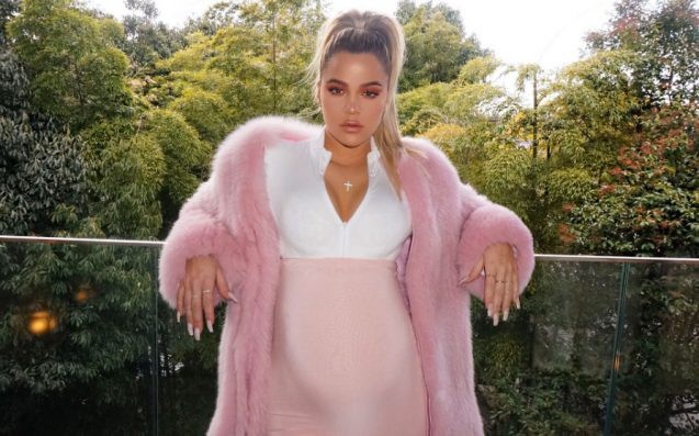 
Khloe thực sự yêu bồ trẻ rất nhiều và đang suy nghĩ về tương lai của hai người.
