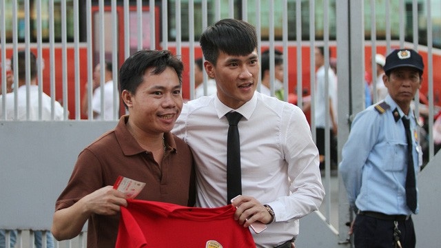 Công Vinh bất ngờ có tên trong danh sách nhân sự VFF khoá VIII - 1
Công Vinh tranh cử trong ban chấp nhận hành VFF khóa tới