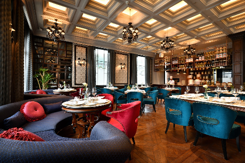 Nhà hàng Olivio đặc trưng hương vị Ý.