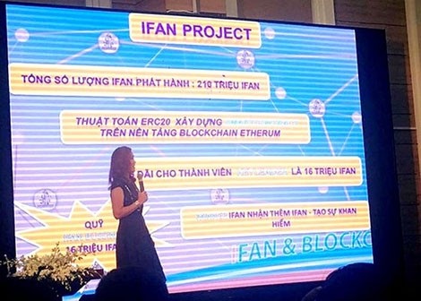 Vụ đầu tư tiền ảo đa cấp: Mất tiền vì nôn nóng làm giàu - 1 Một buổi thuyết giảng của nhân viên về tiền ảo iFan.