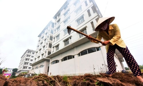 Hà Nội muốn đặt hàng doanh nghiệp hơn 21.000 căn hộ tái định cư - 1 Hà Nội có kế hoạch đặt hàng các doanh nghiệp trong và ngoài nước xây dựng 21.000 căn hộ tái định cư cho các dự án cần thu hồi đất