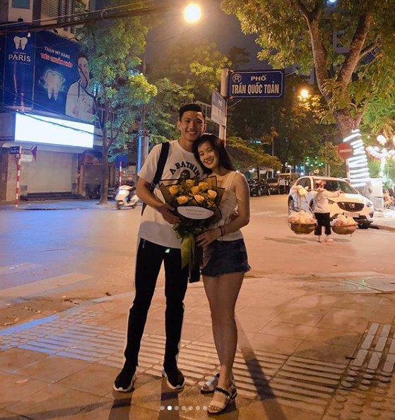 Fan nữ “vỡ mộng” khi em út U23 Việt Nam Đoàn Văn Hậu tình tứ bên bạn gái - 4 Fan nữ “vỡ mộng” khi em út U23 Việt Nam Đoàn Văn Hậu tình tứ bên bạn gái - 4