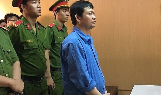 Để vợ chết trong phuy nước, chồng ra tòa một mực kêu oan - 1 Để vợ chết trong phuy nước, chồng ra tòa một mực kêu oan - 1