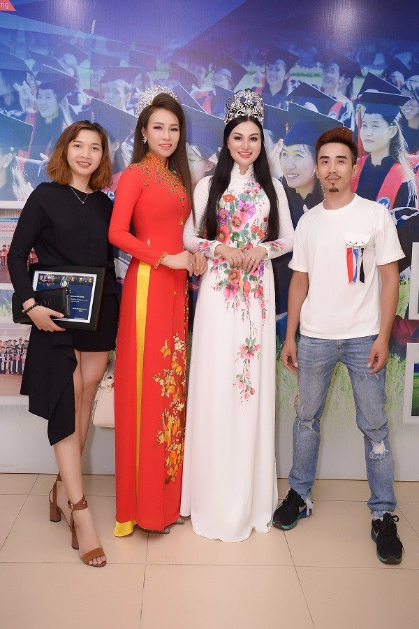 Nữ Hoàng Trần Huyền Nhung làm giám khảo quyền lực chung kết hoa khôi du lịch UFM - 8 Nữ Hoàng Trần Huyền Nhung làm giám khảo quyền lực chung kết hoa khôi du lịch UFM - 8
