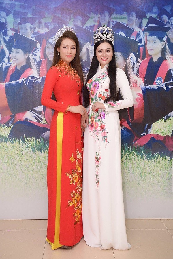 Nữ Hoàng Trần Huyền Nhung làm giám khảo quyền lực chung kết hoa khôi du lịch UFM - 9 Nữ Hoàng Trần Huyền Nhung làm giám khảo quyền lực chung kết hoa khôi du lịch UFM - 9
