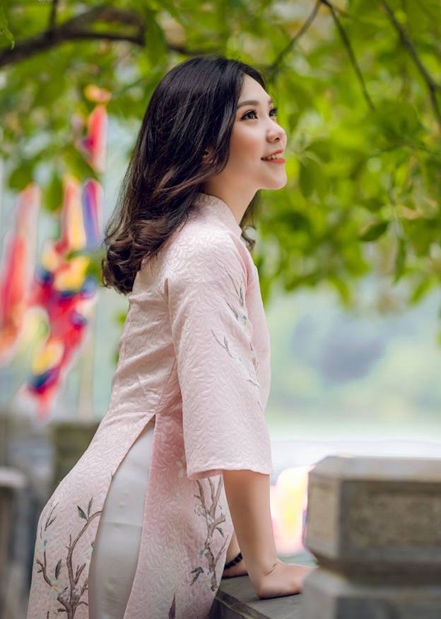 Nữ sinh Ngoại giao nào sẽ đăng quang tại chung kết Hoa khôi tối 6/5? - 7 Thí sinh Nguyễn Minh Châu - SBD MD12