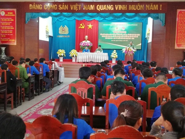 Nhiều mô hình hay của tuổi trẻ Tây Nam Bộ góp phần giảm tệ nạn xã hội - 1 Lãnh đạo Công an tỉnh Bạc Liêu phát biểu đánh giá và tình hình thực hiện chương trình tại hội nghị tổng kết.