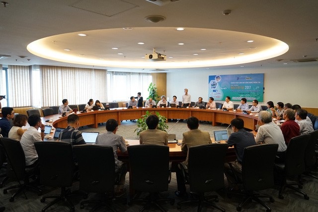 "Chúng tôi bận rộn hơn rất nhiều sau khi nhận giải Nhân tài Đất Việt" - 3 Toàn cảnh buổi chấm chung khảo Giải thưởng Nhân tài Đất Việt 2017.