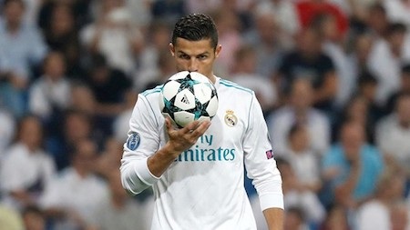 Hẹn hò với bạn gái xinh đẹp, C.Ronaldo lấy động lực để quyết đấu Bayern Munich - 3 C.Ronaldo đang thể hiện phong độ huỷ diệt tại Champions League
