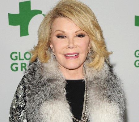 Sự ra đi đường đột của những ngôi sao làng giải trí - 7 Joan Rivers đã trải qua một ca tiểu phẫu cổ họng đơn giản hồi năm 2014 nhưng chẳng ai ngờ được rằng, biến chứng phẫu thuật đã khiến nữ diễn viên này phải bỏ mạng theo cách hết sức ngỡ ngàng và nuối tiếc.