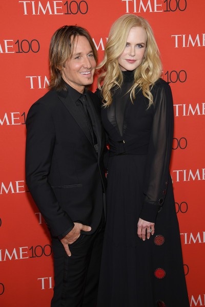 Ở tuổi 51, Nicole Kidman vẫn sở hữu làn da căng mịn - 5
Ngôi sao kỳ cựu được chồng Keith Urban hộ tống dự sự kiện